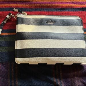 Kate Spade Just Charge It Quentin Clutch